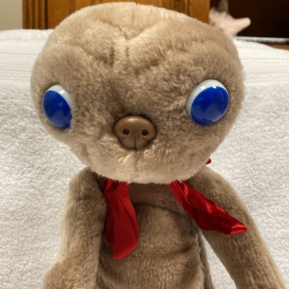 Vintage 80’s showtime 12” ET plush - Picture 2 of 9